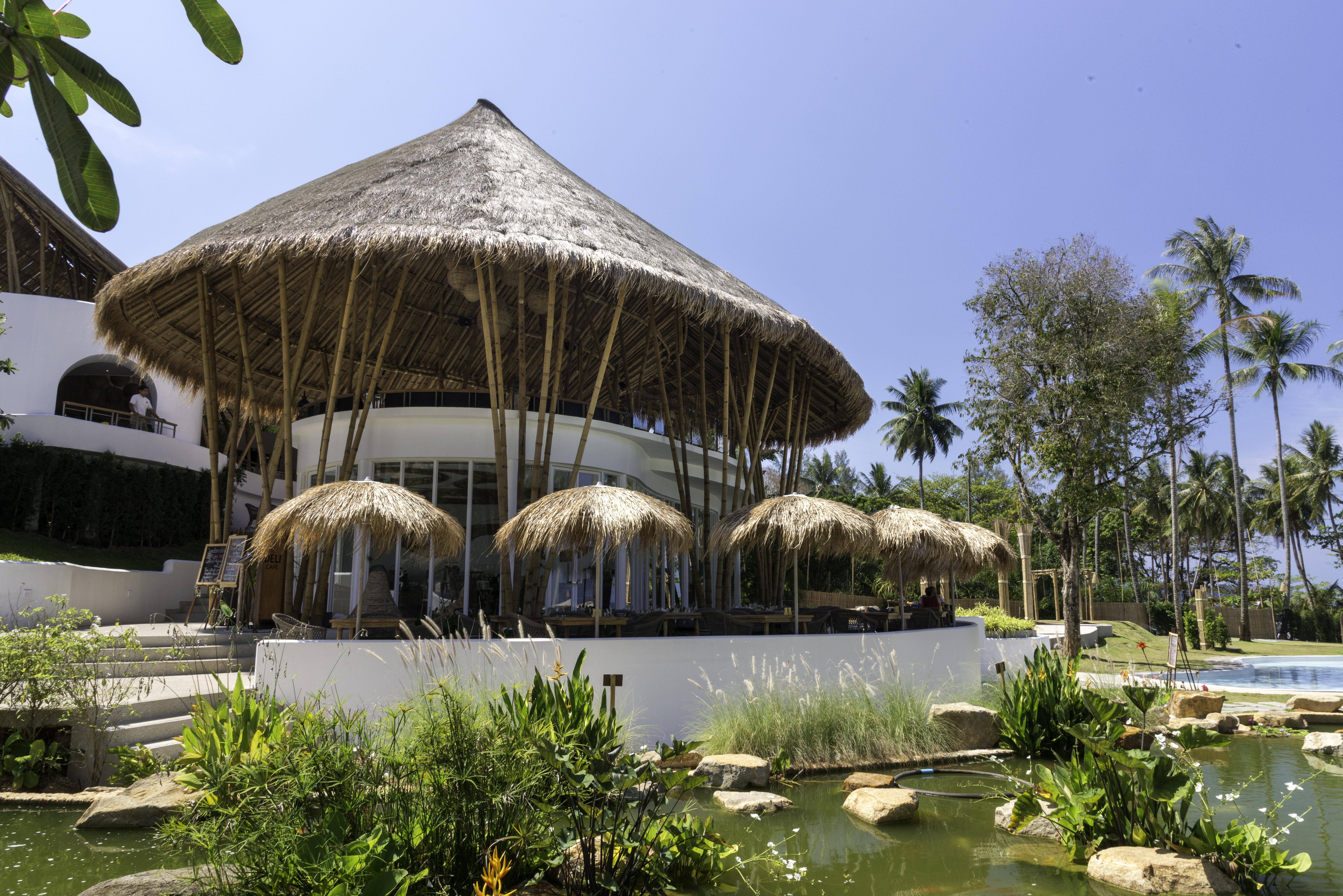 Eden Beach Khaolak Resort And Spa A Lopesan Collection Hotel - Sha Extra Plus Khao Lak Exterior foto The restaurant at the resort