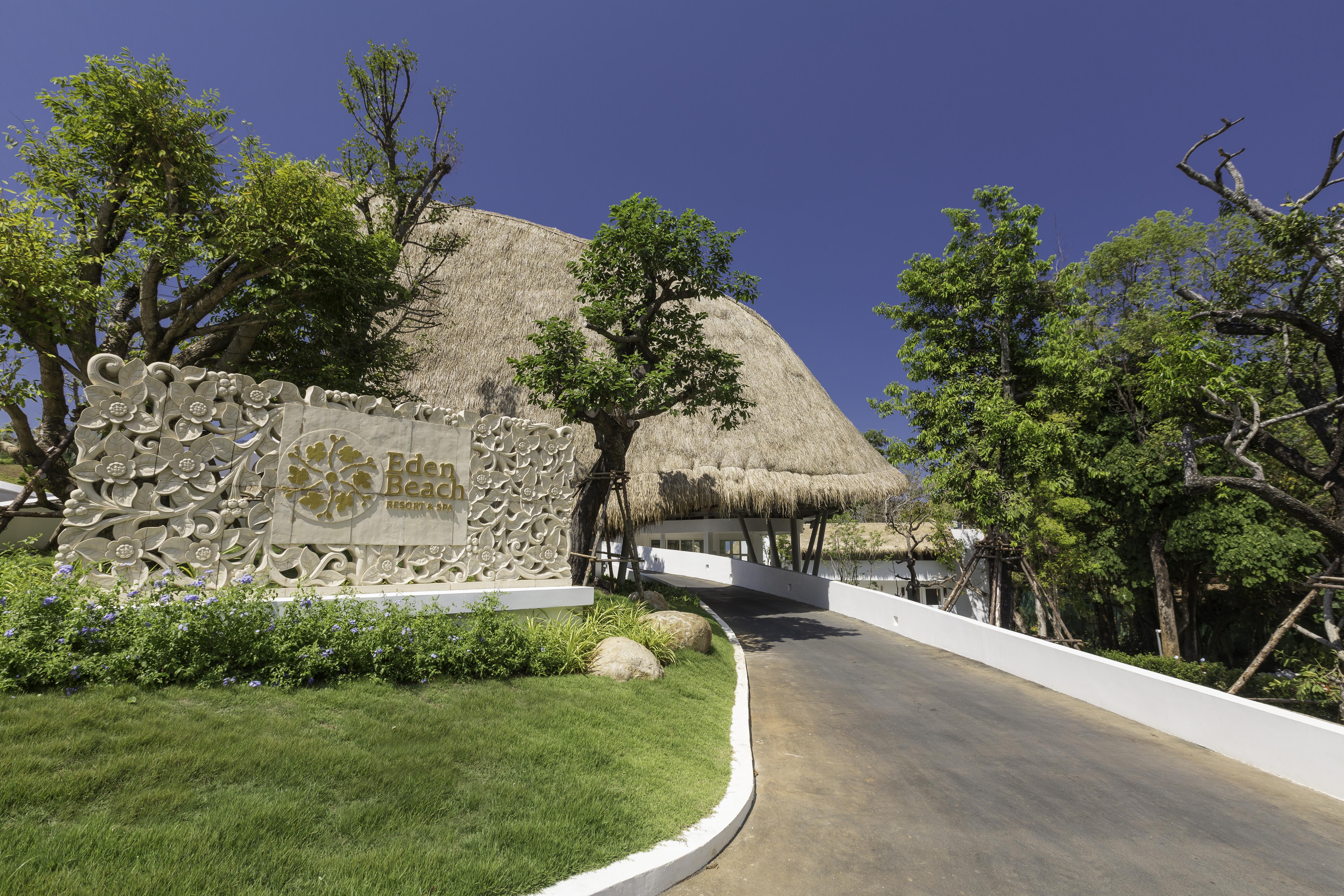 Eden Beach Khaolak Resort And Spa A Lopesan Collection Hotel - Sha Extra Plus Khao Lak Exterior foto Entrance
